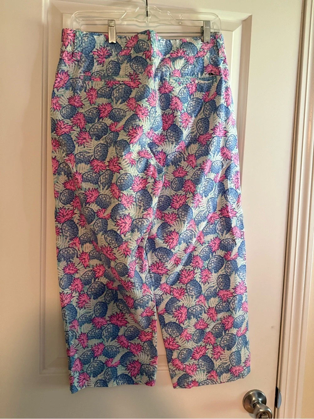 Vineyard Vines Pineapple Print womens Casual Bottoms - Blue & Pink